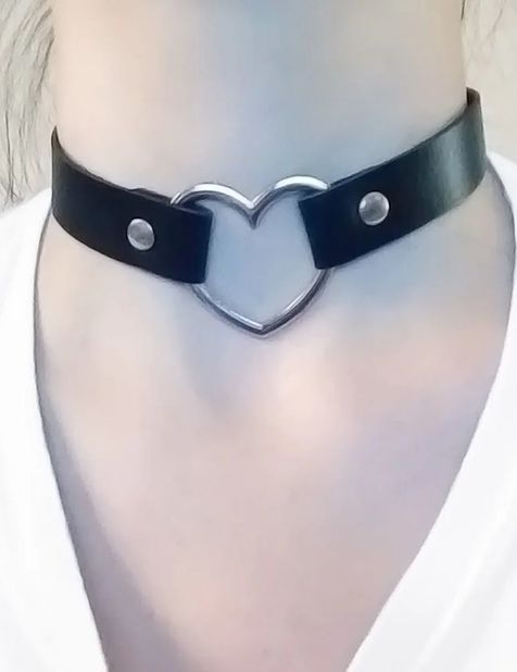 Collier Ras du Cou en Cuir pour Femme