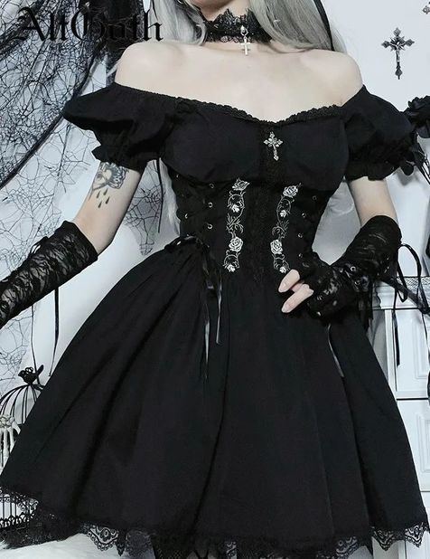 Robe gothique vintage avec corset lacé